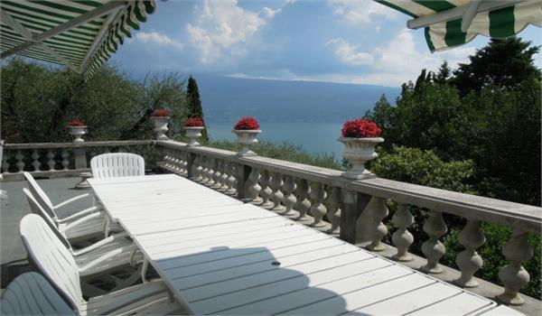 Villa Pinetina Gargnano Εξωτερικό φωτογραφία